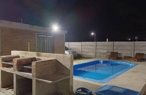 Camet Norte Cabin | Private complex with 2 houses + swimming pool | up to 12 guests | ideal for families