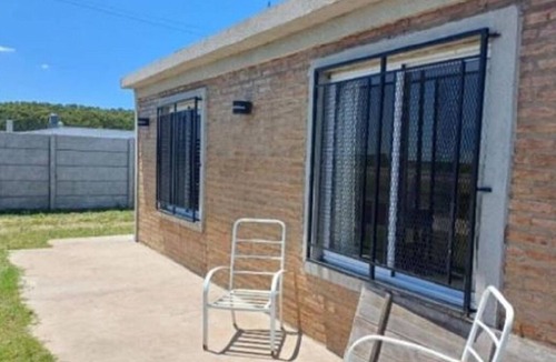 Camet Norte Cabin | Private complex with 2 houses + swimming pool | up to 12 guests | ideal for families
