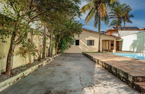 Balneario Arpoador House | * PROMOTION * Beautiful Home with Pool PERUIBE- SIDE BEACH- ARPOADOR