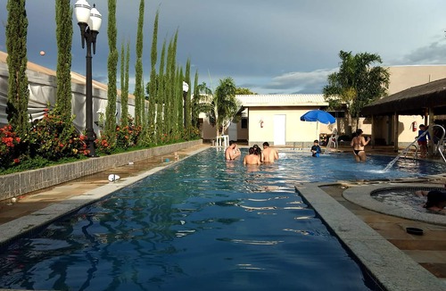 Setor Lagoa Quente House | PUNTA CALDAS > HOUSE 6 > R$960/HOUSE/NIGHT > SLEEPS 6