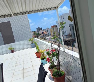 Bessa House | Quarto Aconchegante