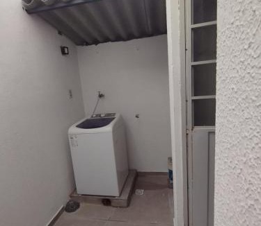 Petrolina House | Quarto aconchegante e funcional perto da rodoviária Hospital do Câncer Pátio de eventos e universidades ótima localização