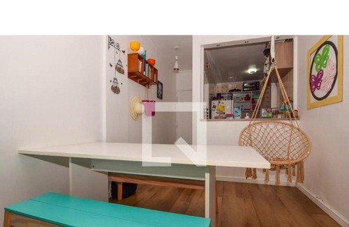 Vila Julia House | Quarto individual para mulheres com banheiro e frigobar