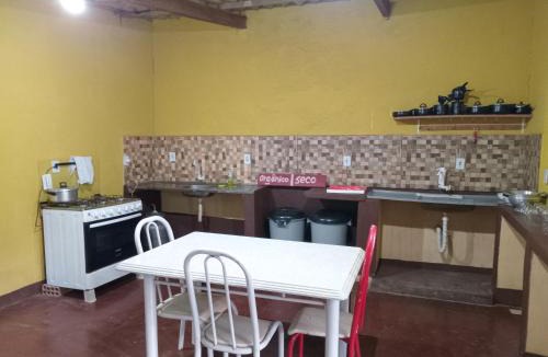 Vale do Capao House | Quarto para 4 a 900 metros da Vila do Capão ll