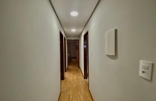 Conselheiro Lafaiete House | Quarto para locação em apartamento