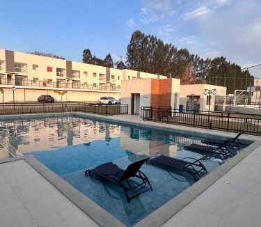 Alto da Universidade Apartment | R4 - Apê no térreo, na Olívia Flores