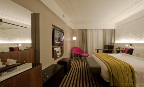 Alphaville Industrial Hotel | Radisson Alphaville