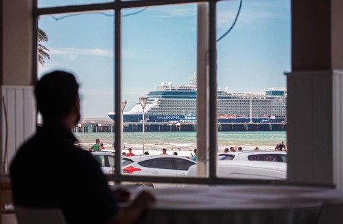 Puerto Madryn Hotel | Rayentray Hostal