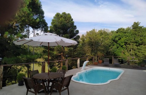 Piraquara House | Recanto Berço das Aguas