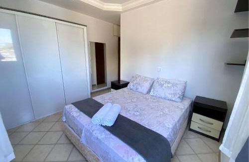 Anchieta Apartment | RecantoAzul a 1 quadra do mar, 3 qtss, sendo 2 c/a