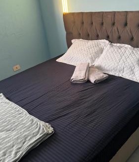 Itapevi Hostel | Refúgio Aconchegante com Garagem, Ônibus e trem