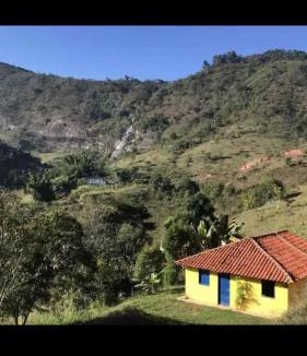 Merces House | Refúgio, Aconchego, Aonde nasce o sol e Cachoeira!