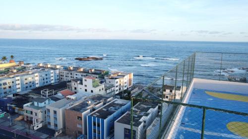 Amaralina Apartment | Refúgio com Vista Mar e Brisa Baiana em Amaralina