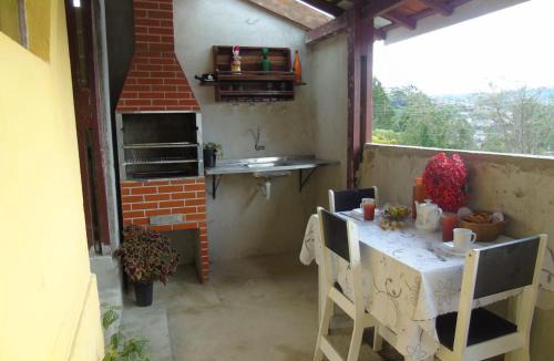 Vila Albertina House | Refúgio Familiar do Portal em Campos do Jordão