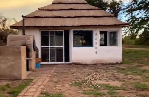 Cuadro Nacional House | Refugio agroecológico en San Rafael