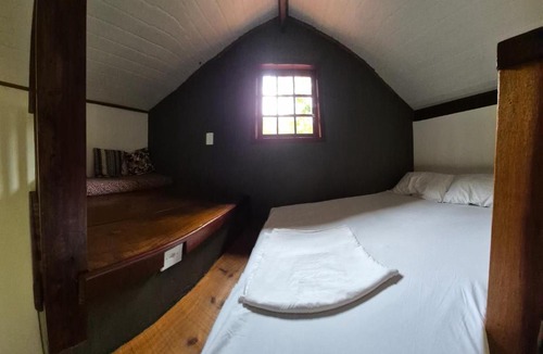Ponte Branca House | Refugio Cachoeira Privativa