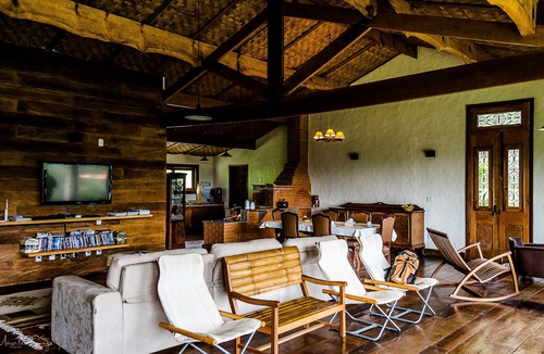 Passa Vinte Hotel | Refugio Caminho dos Ipês