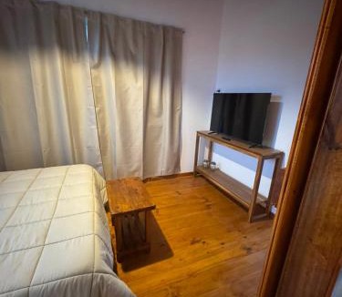 Lanin National Park House | Refugio Los Manzanos