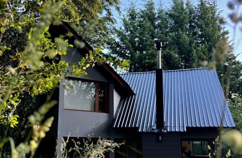 San Carlos de Bariloche House | Refugio tranquilo en el bosque cerca del lago