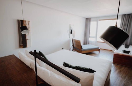 Villa General Belgrano Hotel | Relaxing Stay—Room w/Spa Bath! Enjoy Indoor & Outdoor Pools, & Tennis Courts!