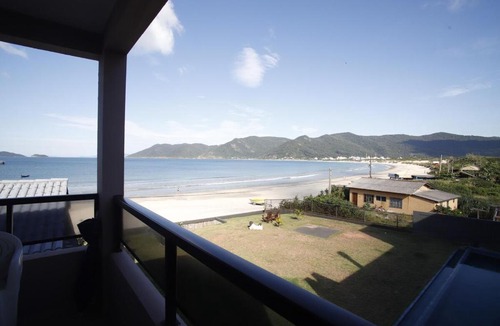 Pantano do Sul Apartment | Residencial Mariano 6 - Vista para praia e Mar