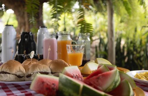 Campestre House | Restaurante e Pousada Mandacaru Abacate