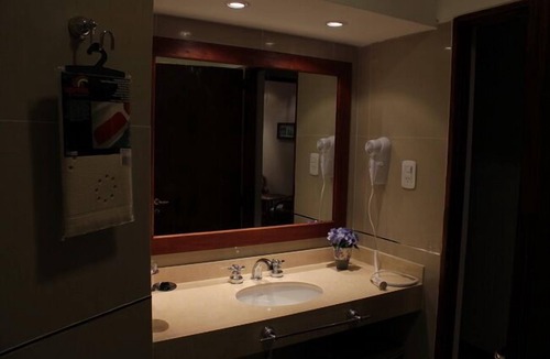 Bella Vista Hotel | Rio Arriba Suites Apartments y Resto