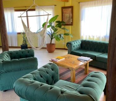 Macrozona Meseta Cerro Calafate Hotel | Ruca Nel