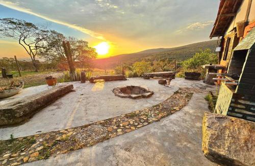 Carrancas House | Sítio com lindo pôr do sol, tranquilidade na serra de Carrancas com riacho