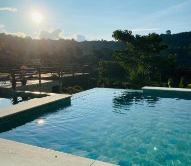 Mairipora House | SÍTIO MARAVILHOSO EM MAIRIPORÃ opção de 1 quarto para 8 pessoas ou 4 quartos acima de 9 pessoas