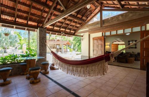 Vassouras House | Sítio Piscina, Churrasqueira e Lareira em Vassouras