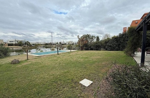 Ingeniero Maschwitz House | San Benito Gated House w/Pool - Sleeps 10