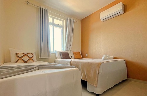 Porto das Dunas Apartment | SAN GIACOMO RESIDENCE I Apart 2 suítes VENTILADO E NASCENTE, condomínio com PISCINA, CHURRASQUEIRA E PLAYGROUND I Cozinha completa, estacionamento coberto, home office I Ideal para FAMÍLIAS E CASAIS I Prox do BEACH PARQUE e PRAIA - Porto das Dunas - CE