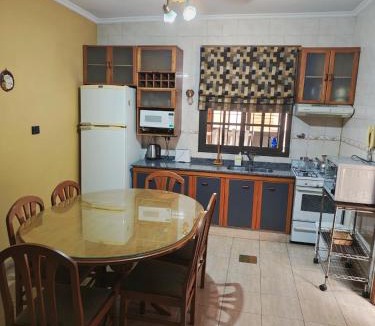 San Juan House | San Juan casa céntrica HERMOSA a solo 8 cuadras plaza principal