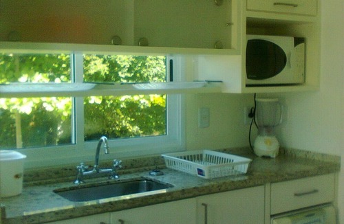 Centro Apartment | Sea Front in Bombinhas - High standard apartment with 3 suites with air conditioning.