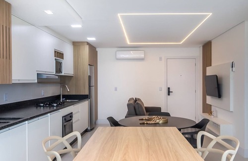 Itacolomi Apartment | Seafront Condominium With Pool - SHC