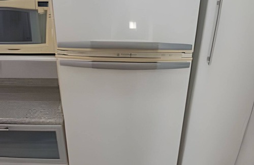 Pitangueiras Apartment | SHB 4 quartos com Sacada Pitangueiras