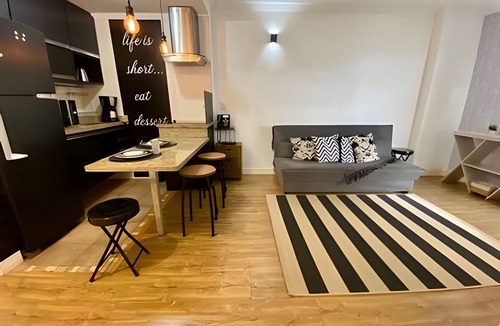 Boqueirao Apartment | SHB - Modern and Sophisticated Beachfront
