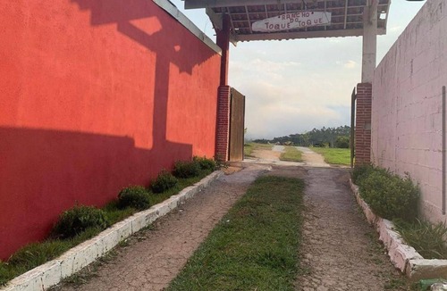 Embu-Guacu House | Site in Embu-Guaçu with ballroom, games and pool!
