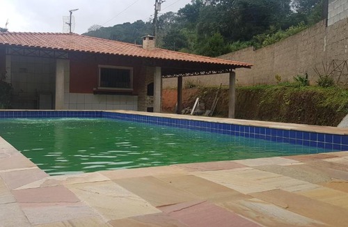 Cotia House | Sitio das Araucárias