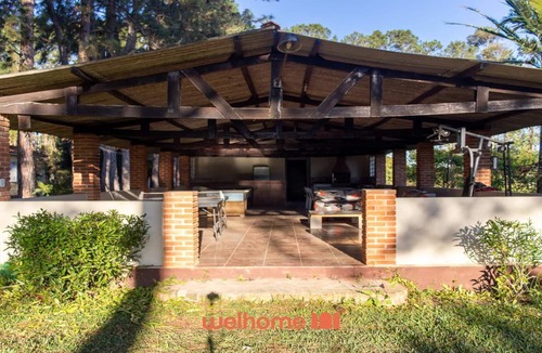 Sarapui House | Sitio em Sarapui com piscina e campo de futebol