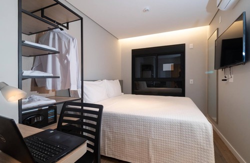 Sao Paulo Hotel | Sleek & Functional Room for Business Travelers | 3.3 Miles to MASP