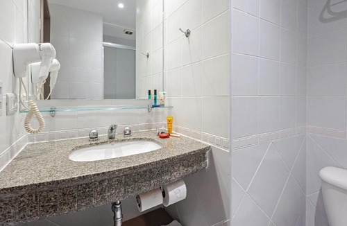Matriz Hotel | Slim Hotel Curitiba Alto da XV