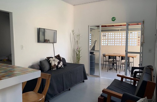 Jardim Itagua House | Small house in Itaguá, with swimming pool and air conditioning, sleeps up to 6 people