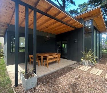 Necochea House | Sombras del Pinar