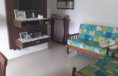 Indaia Apartment | Soothing apartment with WiFi in Indaiá Caraguatatuba