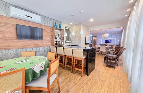 Andorinha Apartment | Spacious 3 Suite Apartment with BBQ and 2 Parking Spaces in Meia Praia Itapema