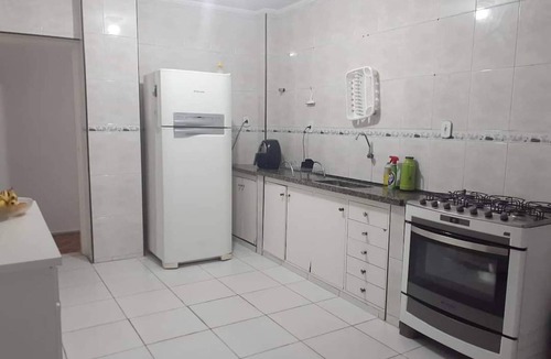 Boqueirao Apartment | Spacious Apartment with Sea View, Santos-SP