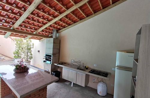 Presidente Roosevelt House | Spacious House for Families and Groups | Comfort and Flexibility in Uberlândia