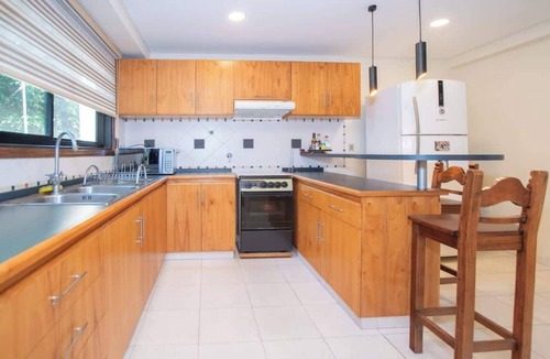 Asuncion House | Spacious Mburucuyá Duplex, Pool, BBQ & Jacuzzi